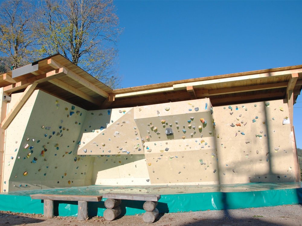 Kletter und Boulderwände Konzeption und Bau durch KristallTurm®